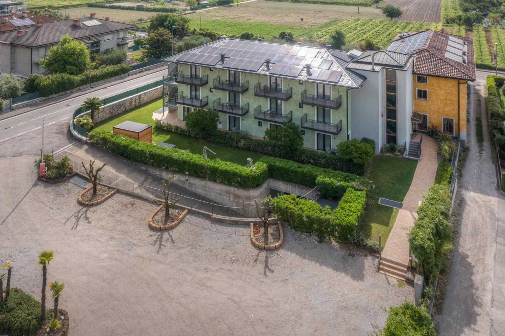 Residence Al Frantoio Arco Luaran gambar